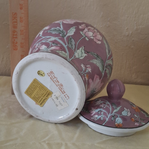 Vtg. Style Purple Floral Ginger Jar Ceramic Hand Painted Chinoiserie Lidded Urn - Picture 12 of 13